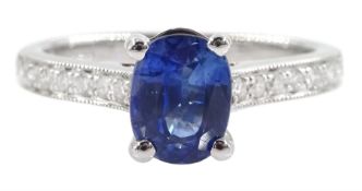 18ct white gold single stone oval sapphire ring