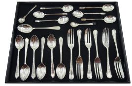 Set of six silver boat oar design teaspoons by Birmingham Plate & Cutlery Ltd