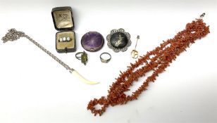 Group of jewellery