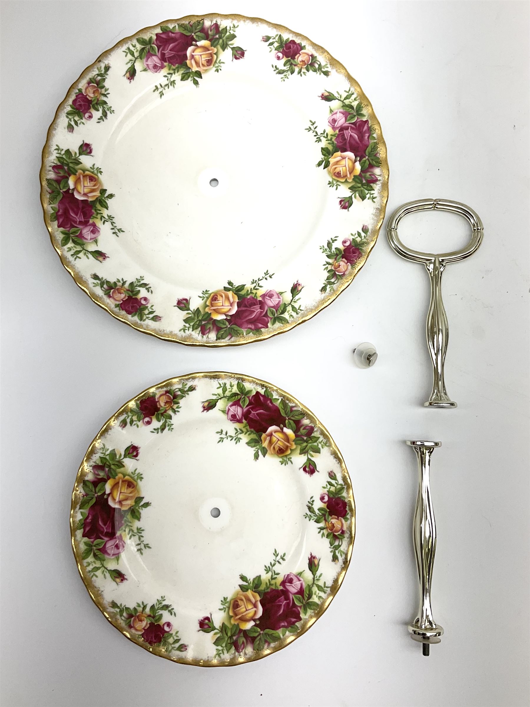 Royal Albert Old Country Roses part dinner and tea service comprising teapot - Image 2 of 13