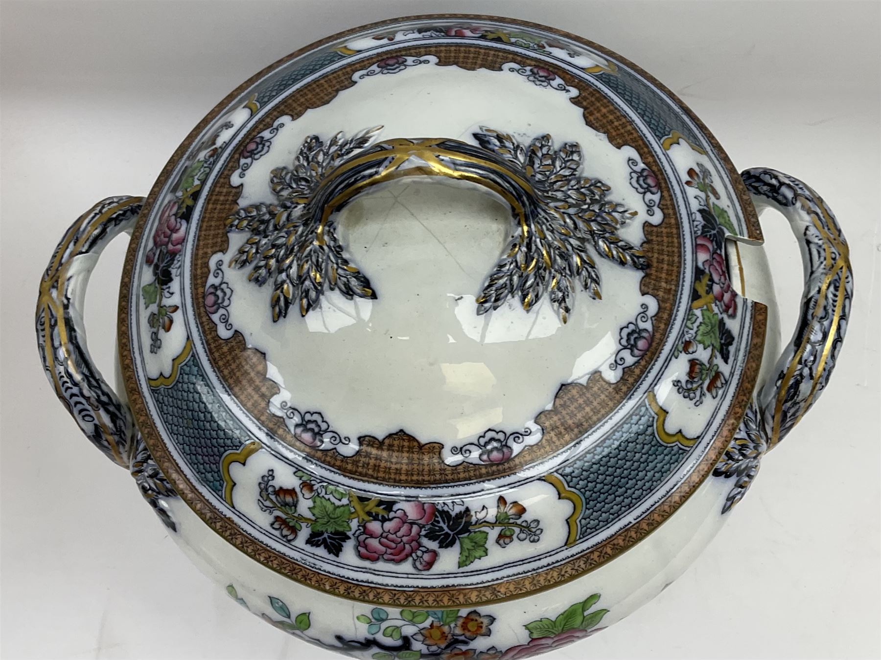 Victorian Turner & Tomkinson peel pattern ironstone dinner wares - Image 12 of 16