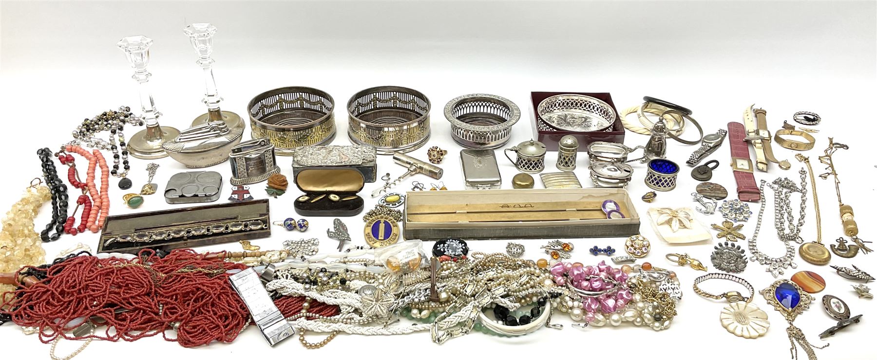 Group of vintage and later costume jewellery