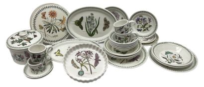 Quantity of Portmeirion 'The Botanic Garden' dinner wares