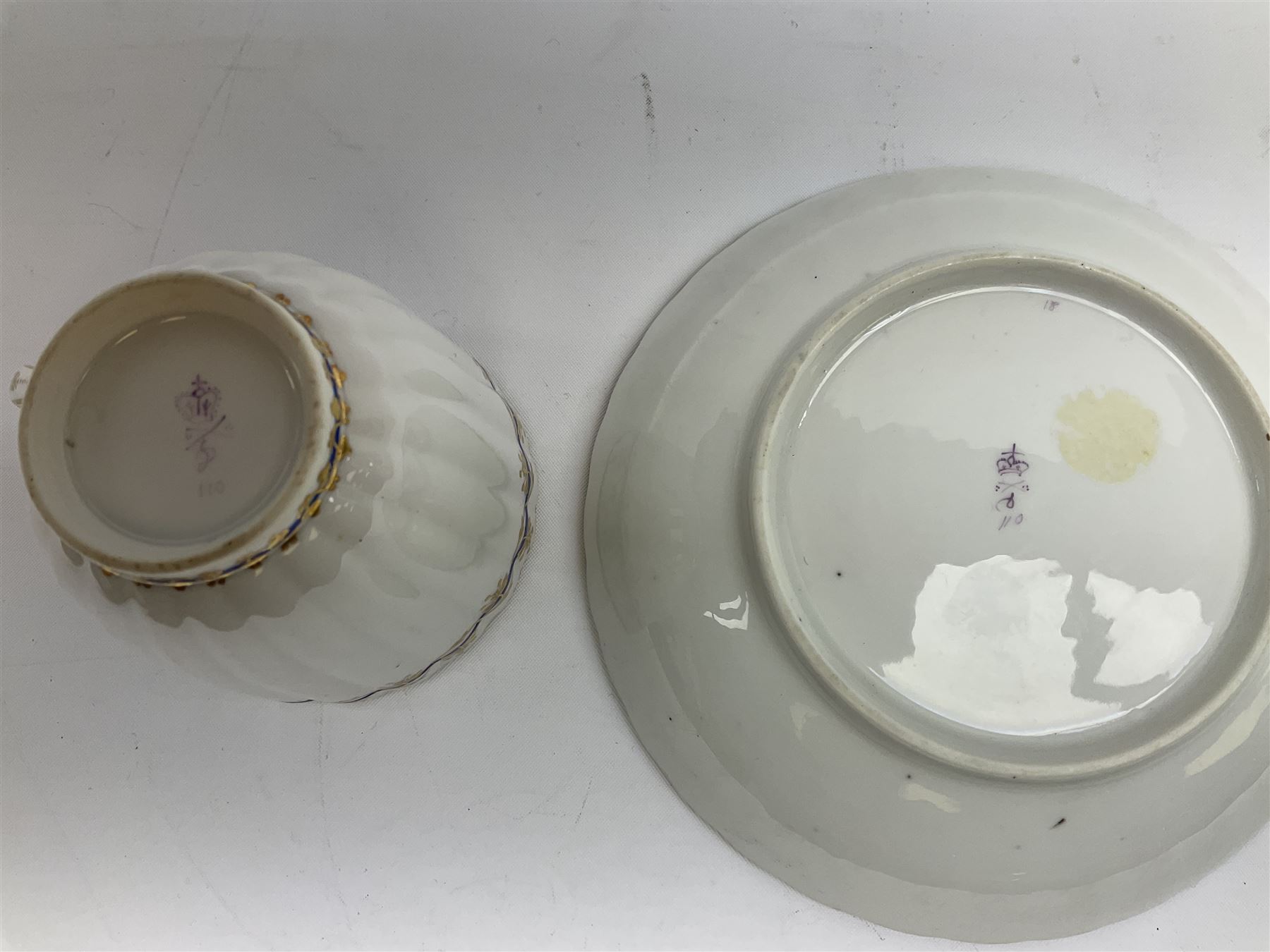 Early 19th century Derby teacup and saucer - Image 7 of 7