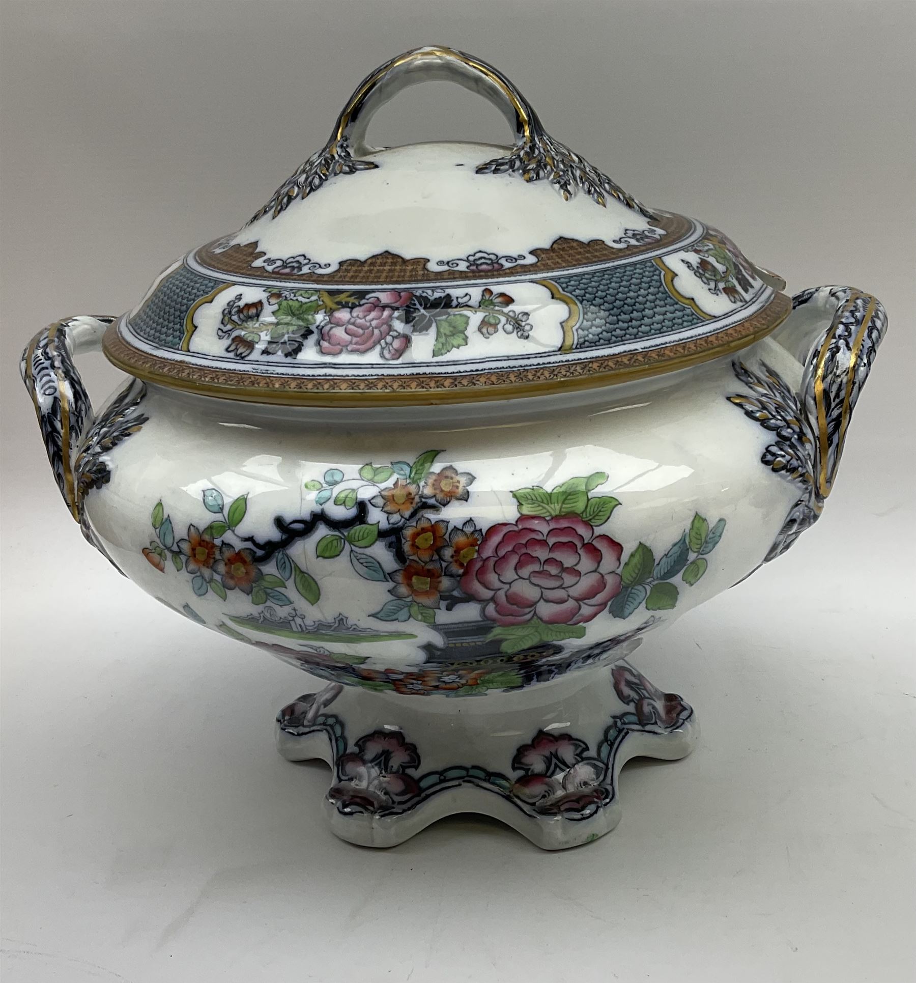 Victorian Turner & Tomkinson peel pattern ironstone dinner wares - Image 10 of 16