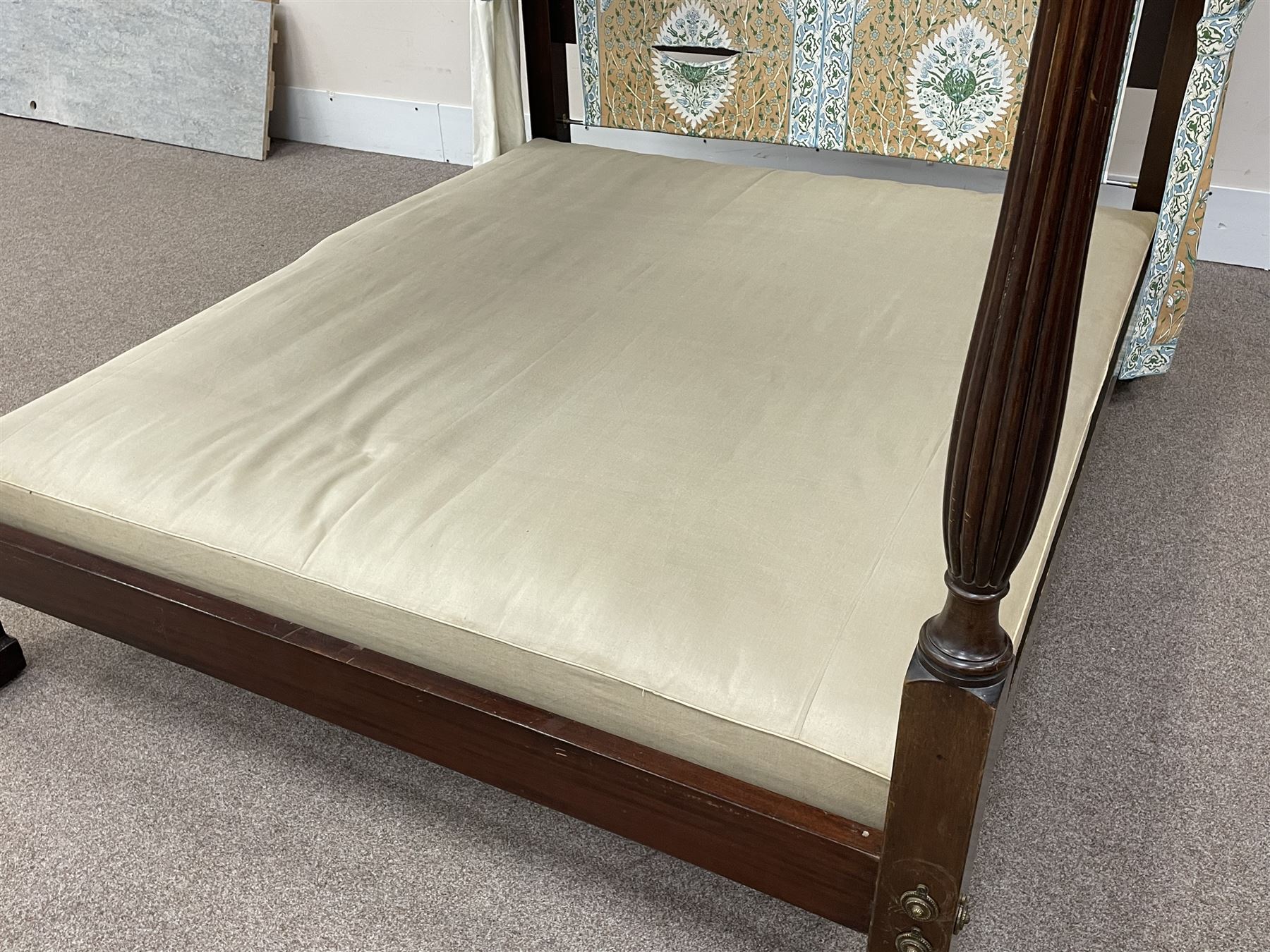 Early 20th century Chippendale style mahogany four poster bed - Image 11 of 14