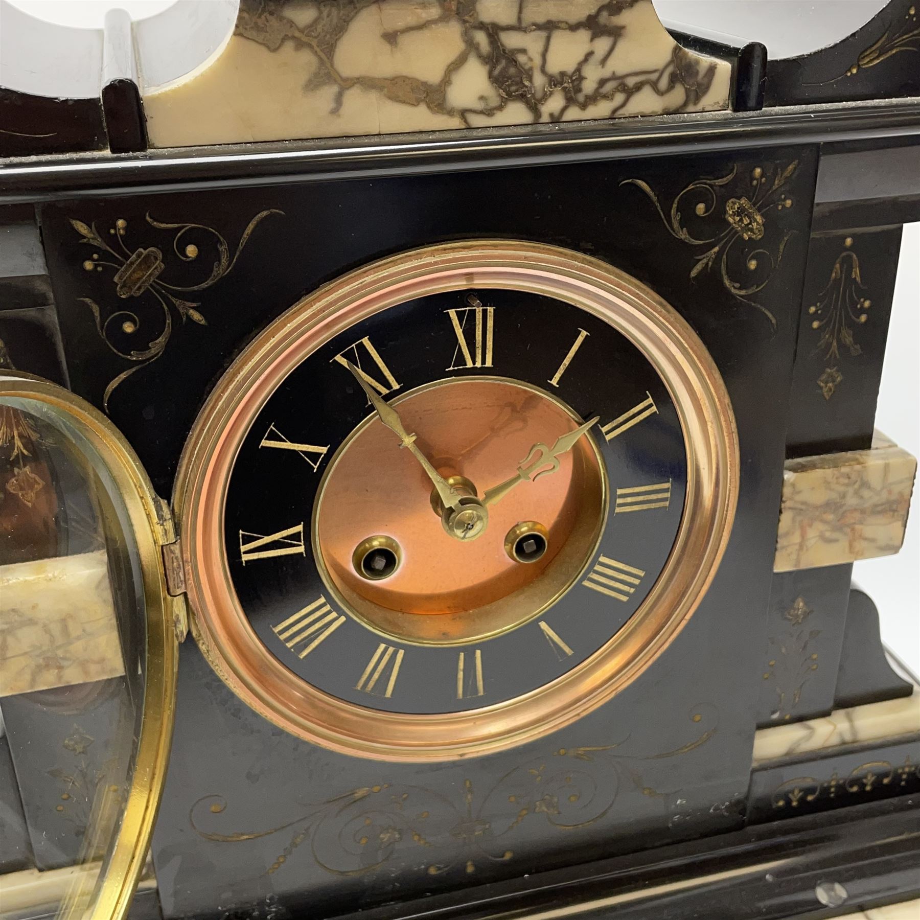 Late 19th century twin train French eight-day rack striking mantle clock with a recoil escapement st - Image 5 of 8