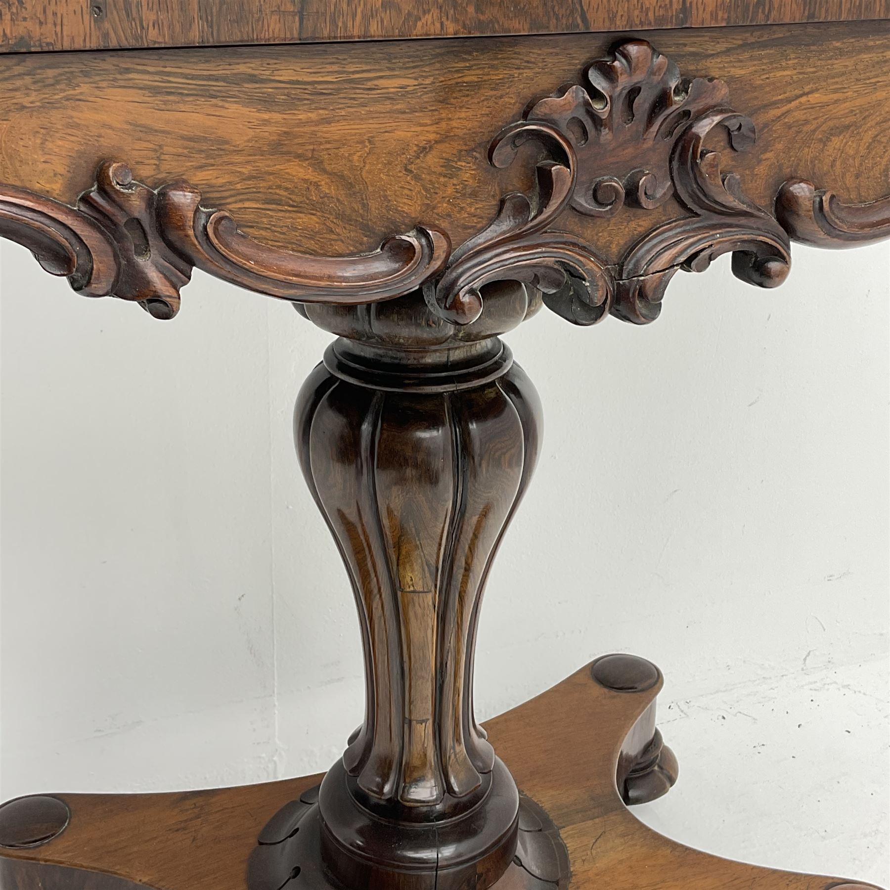 Victorian rosewood card table - Image 5 of 5