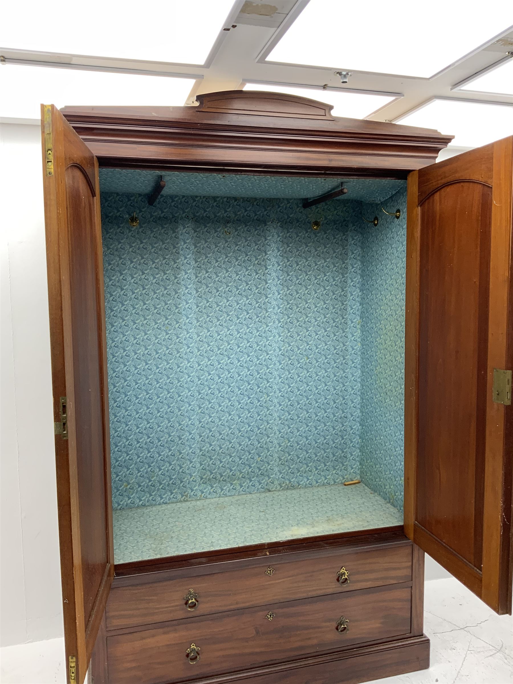 Late Victorian figured mahogany double wardrobe - Image 3 of 4