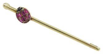Late 19th/ early 20th century 14ct gold vari-cut ruby