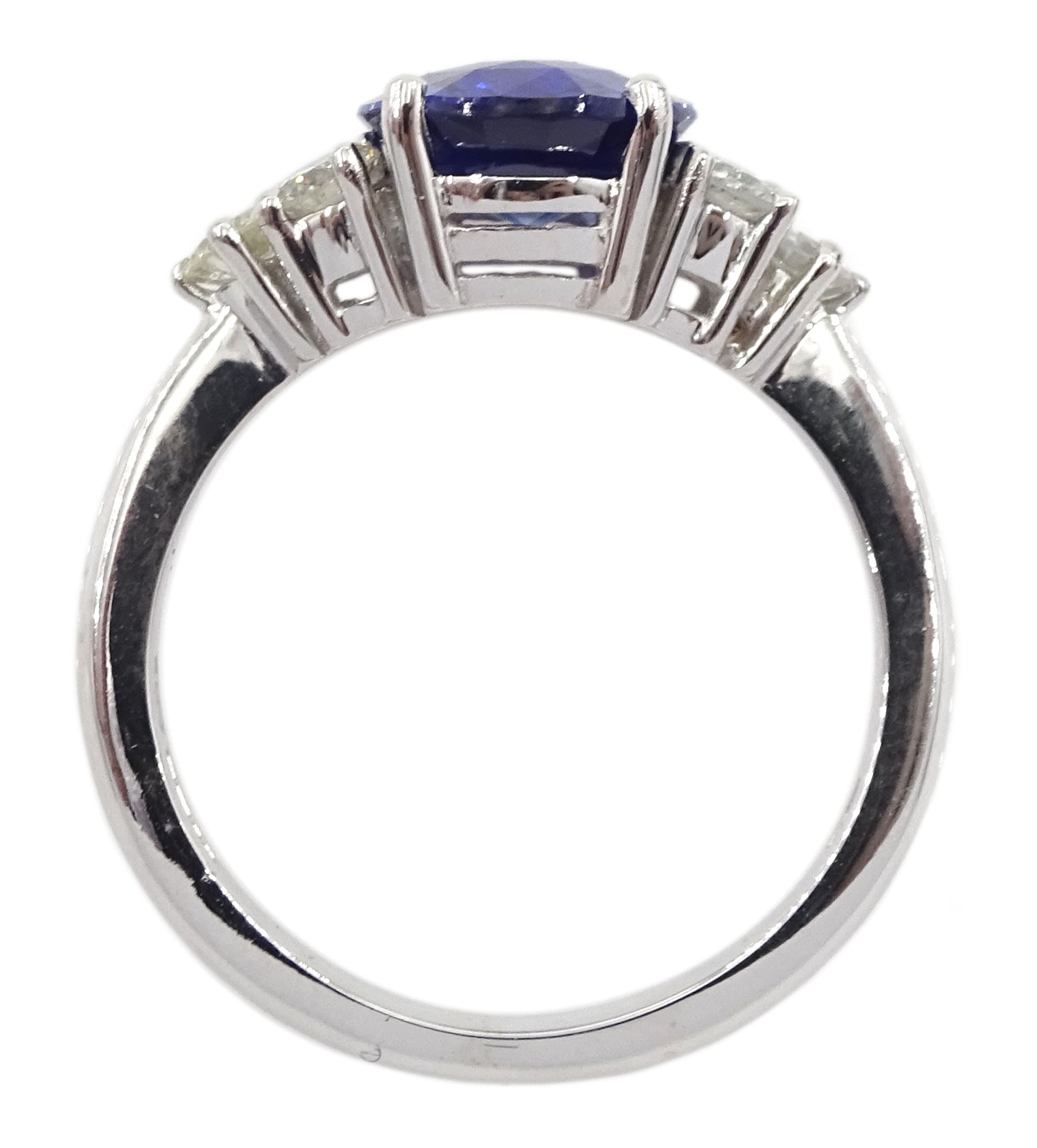 18ct white gold fine oval Ceylon sapphire and six round brilliant cut diamond ring - Image 4 of 4