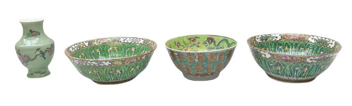Pair mid 20th century Chinese Canton bowls