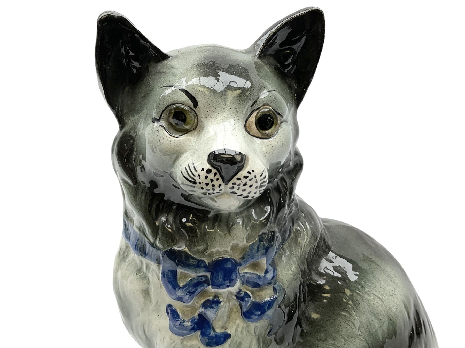 Staffordshire model of a seated cat - Image 9 of 9