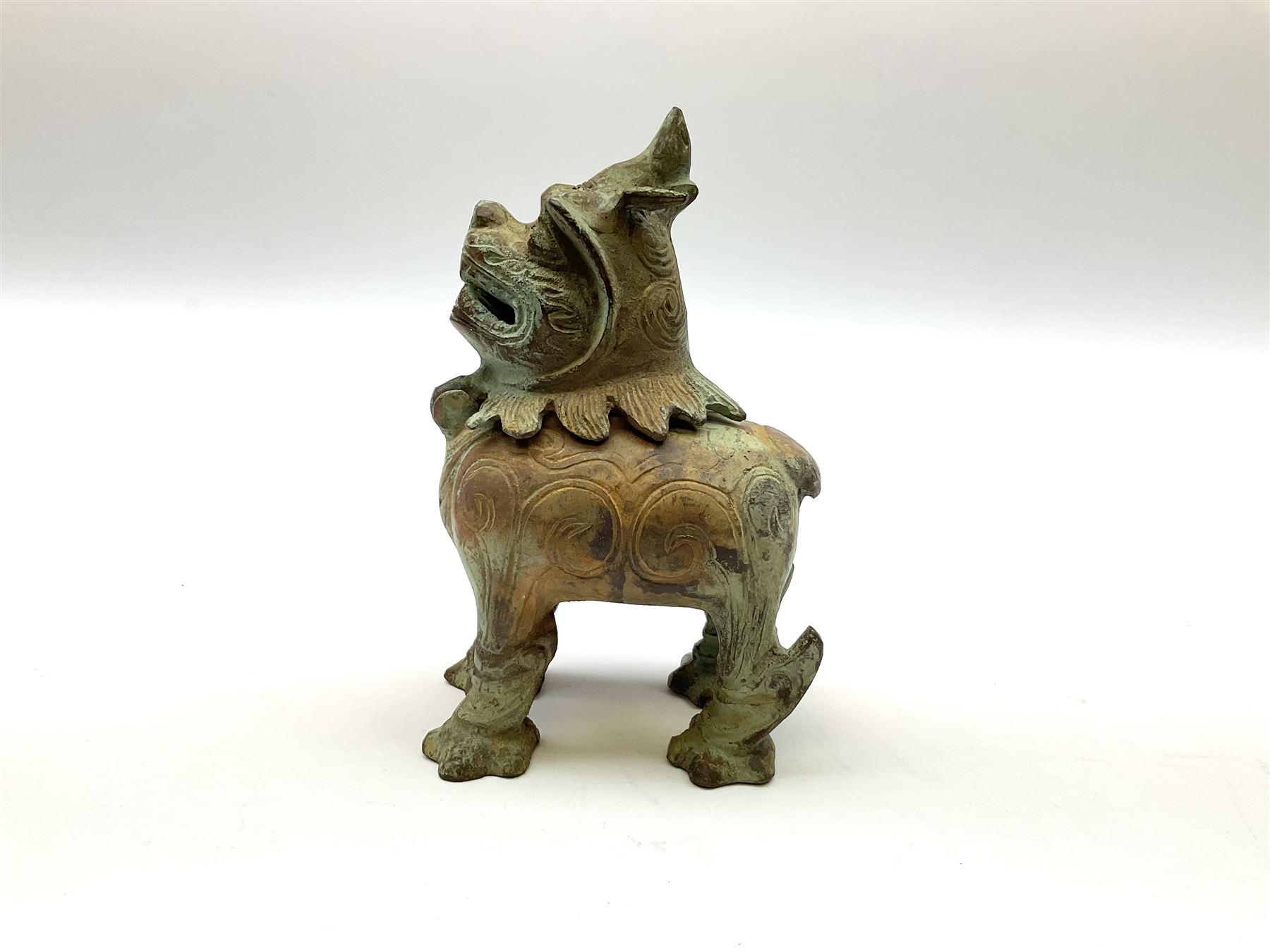 Brass incense burner modelled as a dog of foo - Image 7 of 14