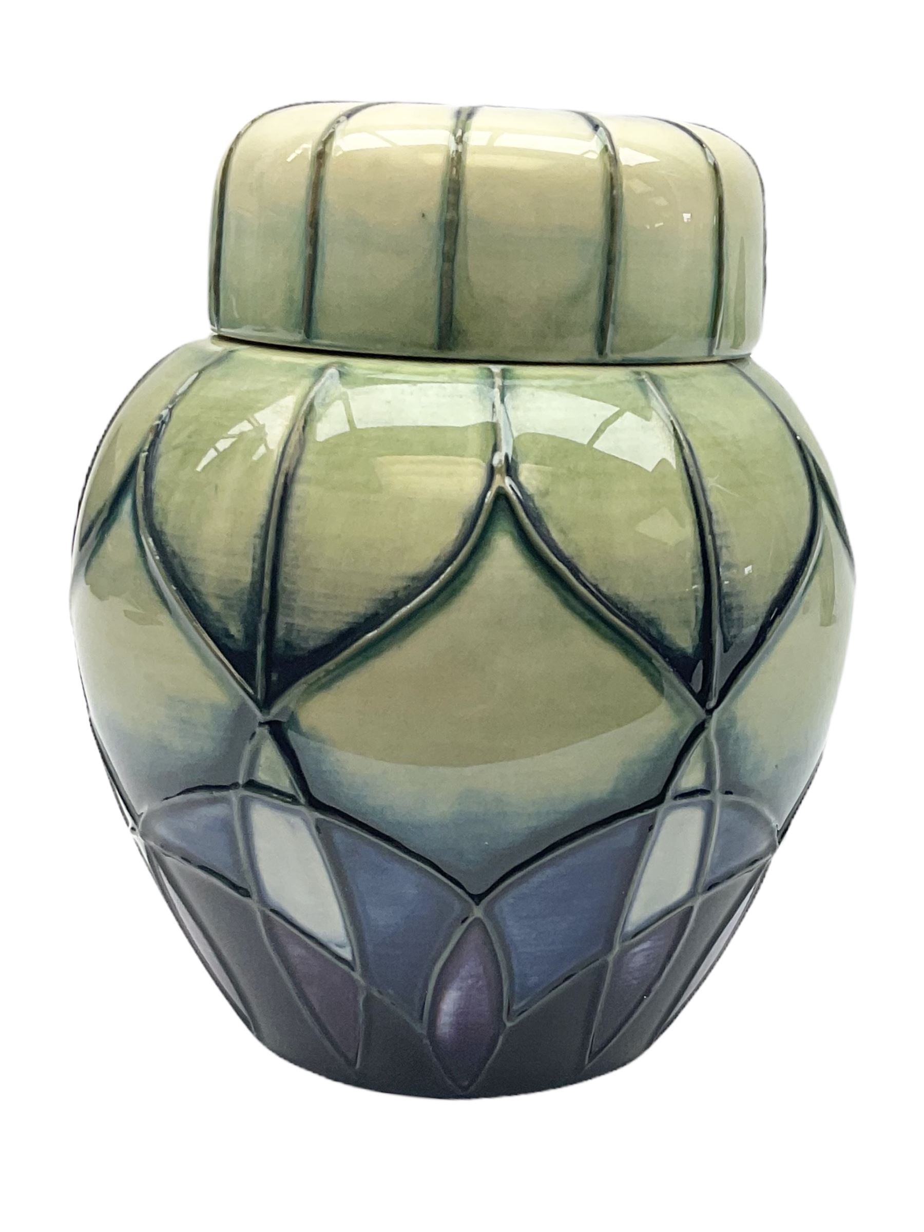 Moorcroft ginger jar - Bild 3 aus 8