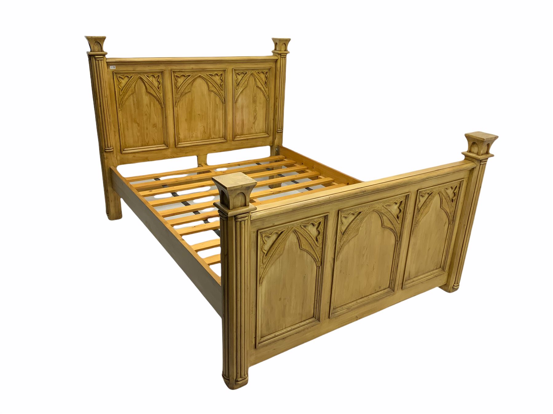 Polished pine 5� Kingsize double bedstead - Image 3 of 4