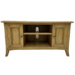 Windsor by Mark Devany oak corner television entertainment stand