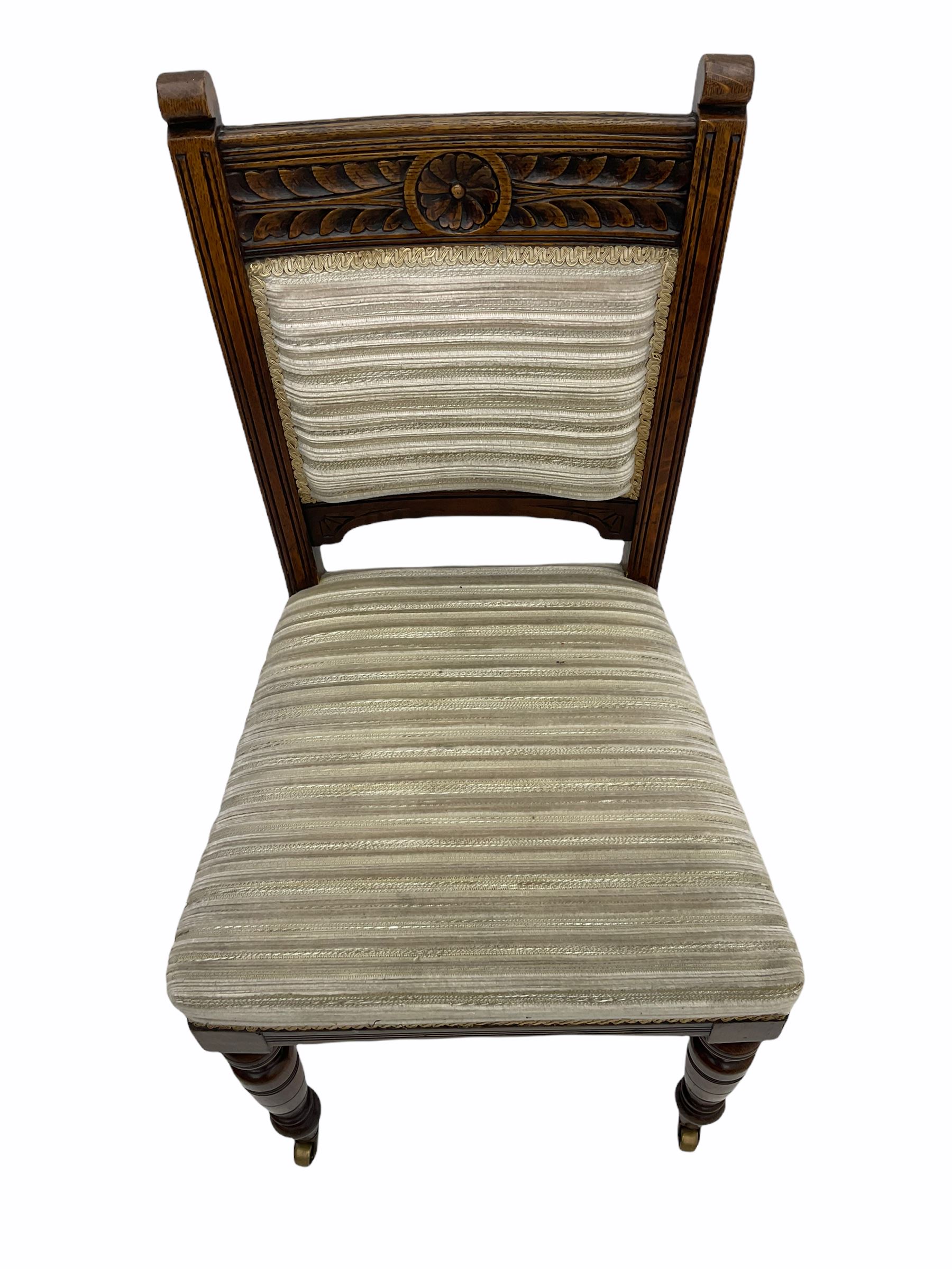 Set of six Edwardian carved oak salon chairs - Image 4 of 5