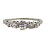 18ct white gold graduating five stone diamond ring