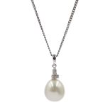 9ct white gold pearl and diamond pendant