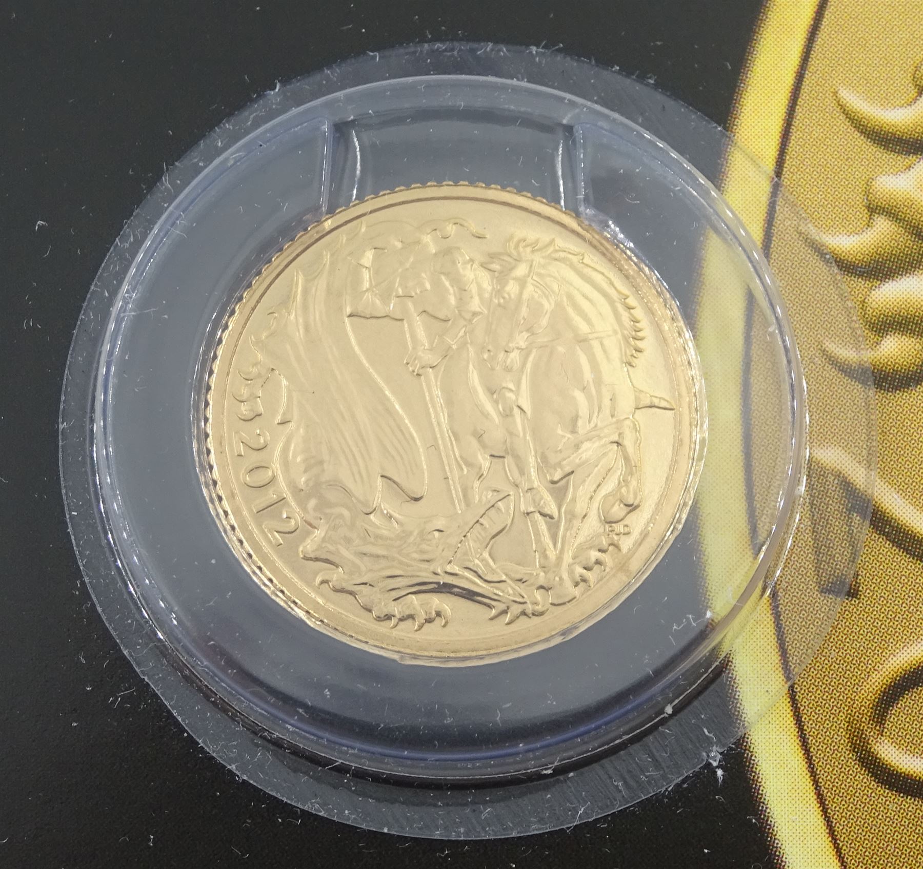 Queen Elizabeth II 2012 gold half sovereign coin celebrating The Queen's Diamond Jubilee - Image 2 of 3