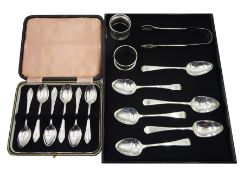Set of six George IV silver teaspoons by William M Traies