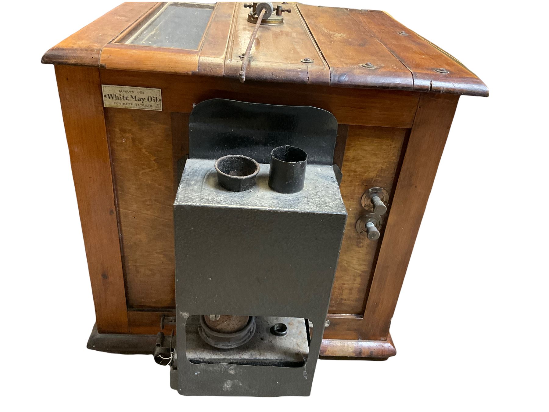 'Hearson's Patent Champion Incubator' mahogany paraffin egg incubator - Image 5 of 5