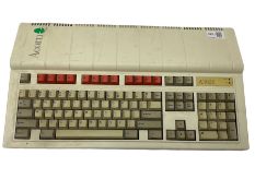 Acorn A3020 computer keyboard - untested