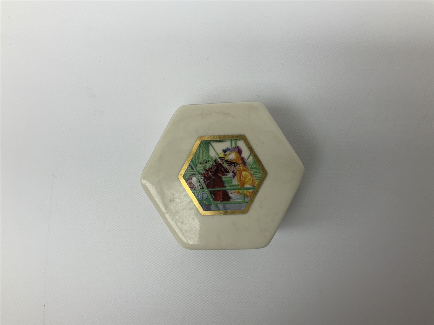 Six Halcyon Days enamel boxes - Image 7 of 22