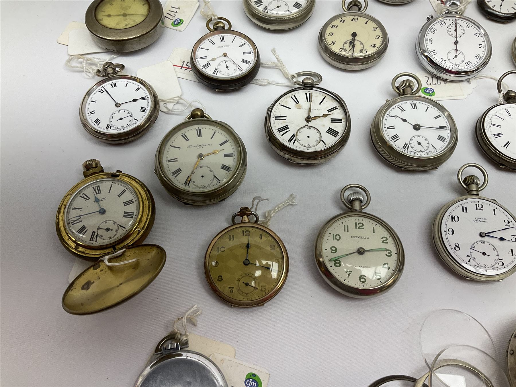 Collection of silver and metal pocket watches - Image 4 of 10