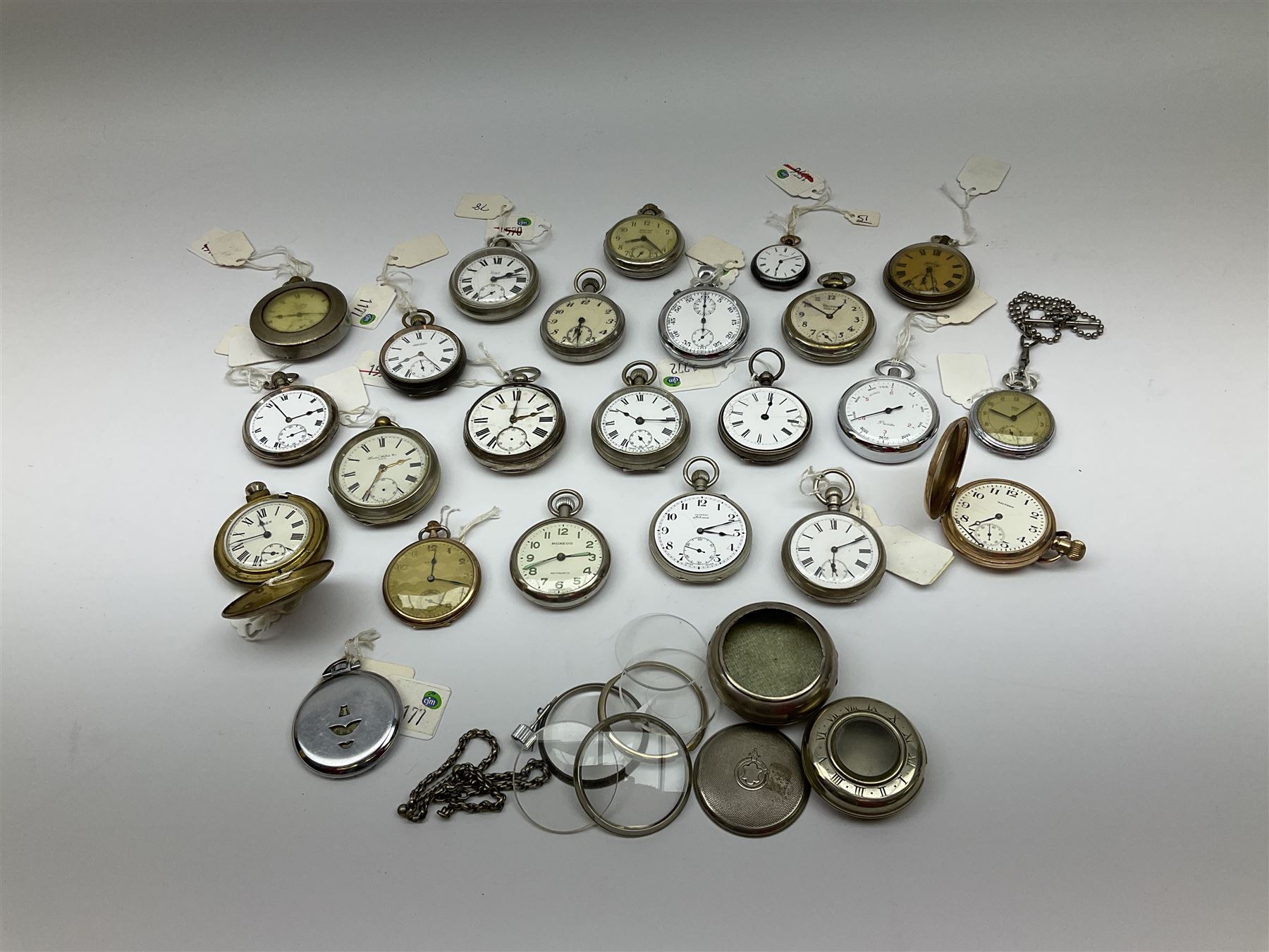 Collection of silver and metal pocket watches - Image 2 of 10