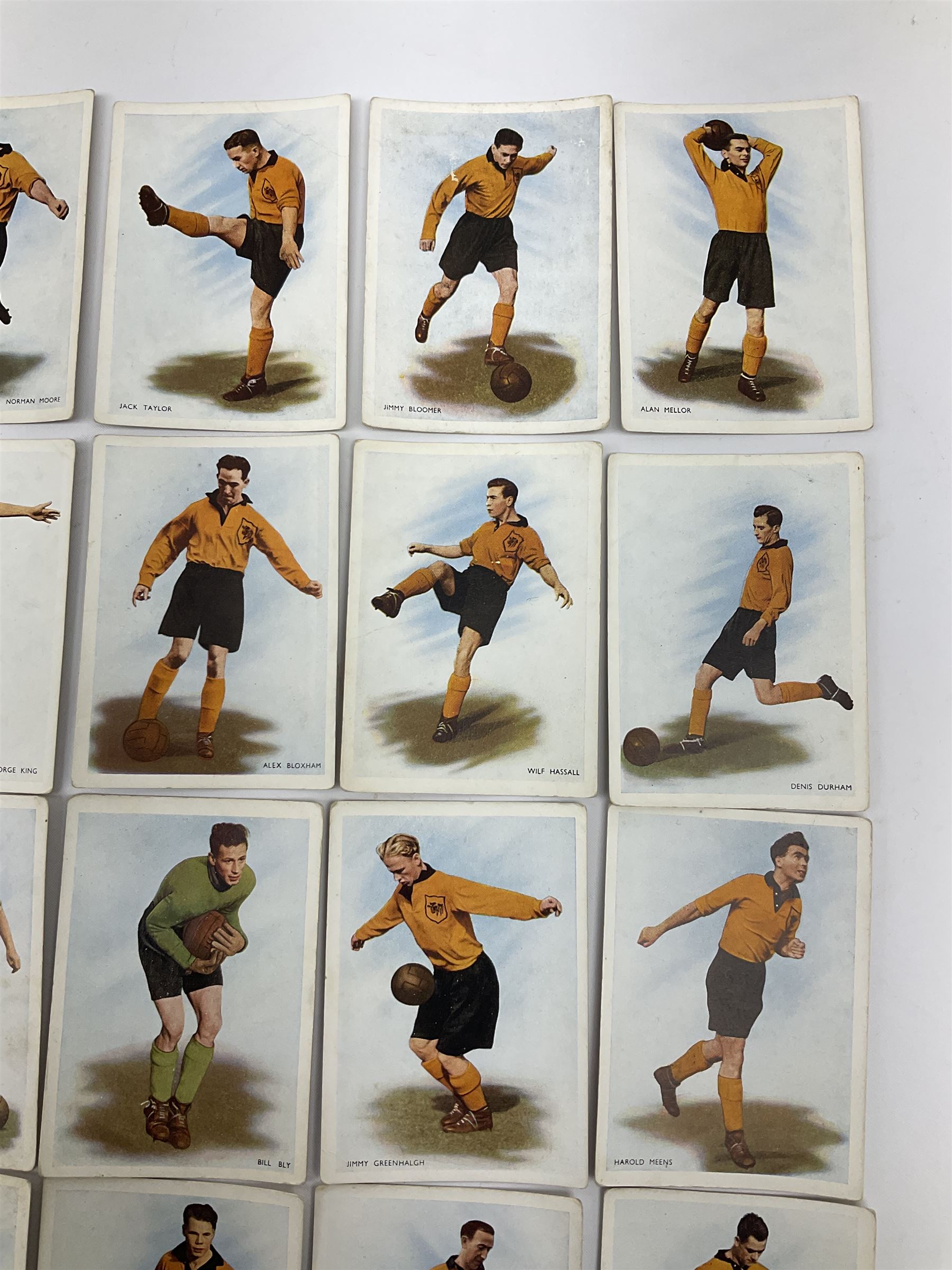 Football - Hull City - set of twenty trade cards 1950s including Raich Carter - Bild 5 aus 12