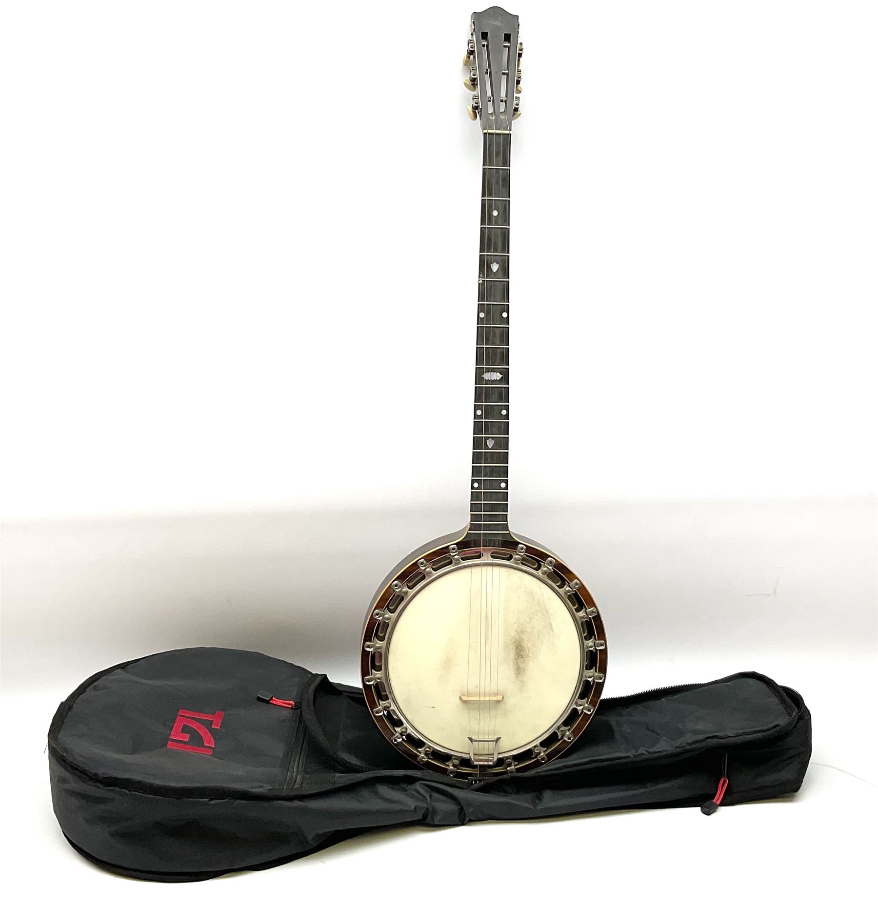 The Windsor Popular Model 5 five string closed back banjo