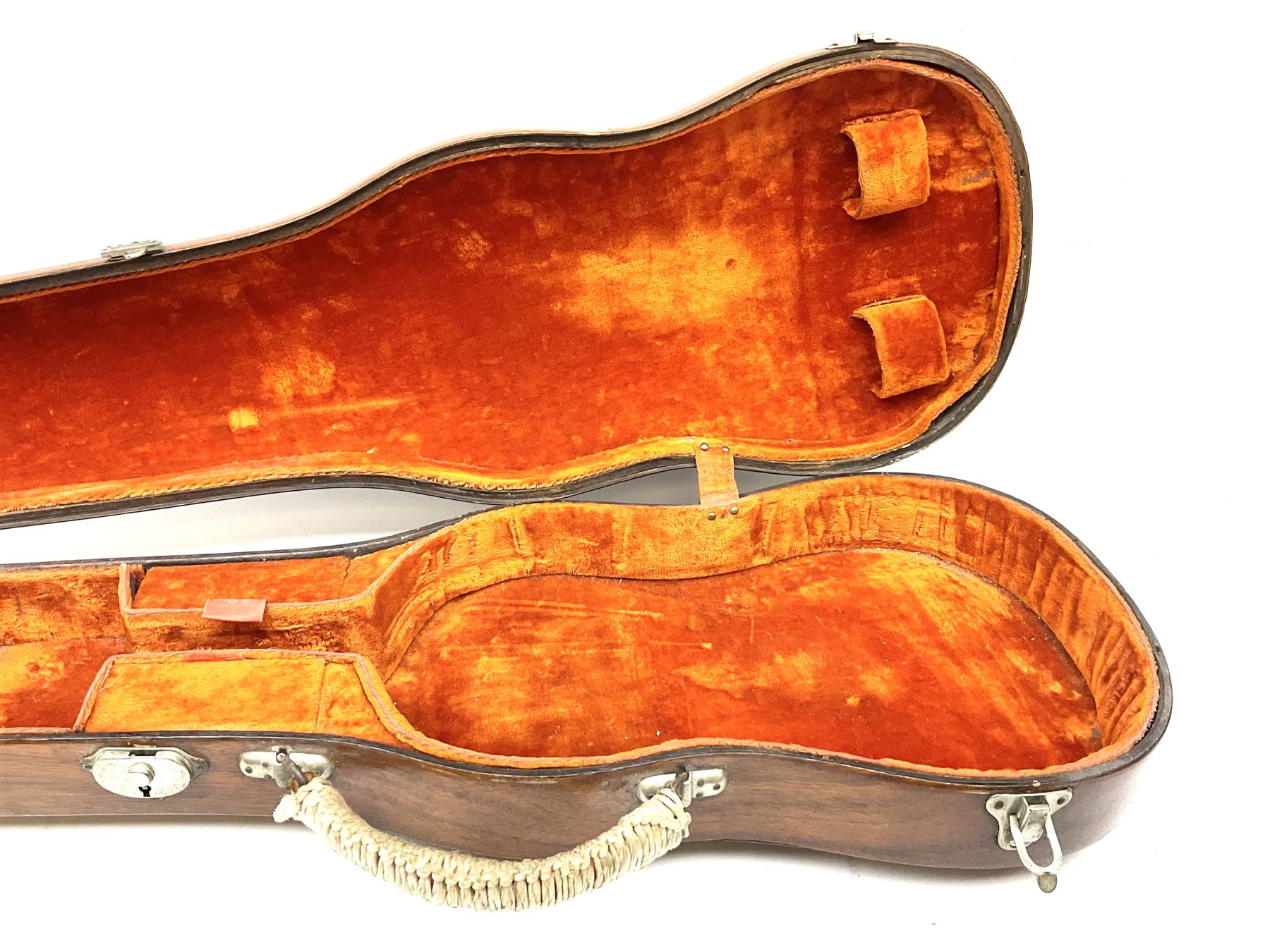 Continental American walnut violin case with orange velvet lining - Image 4 of 11