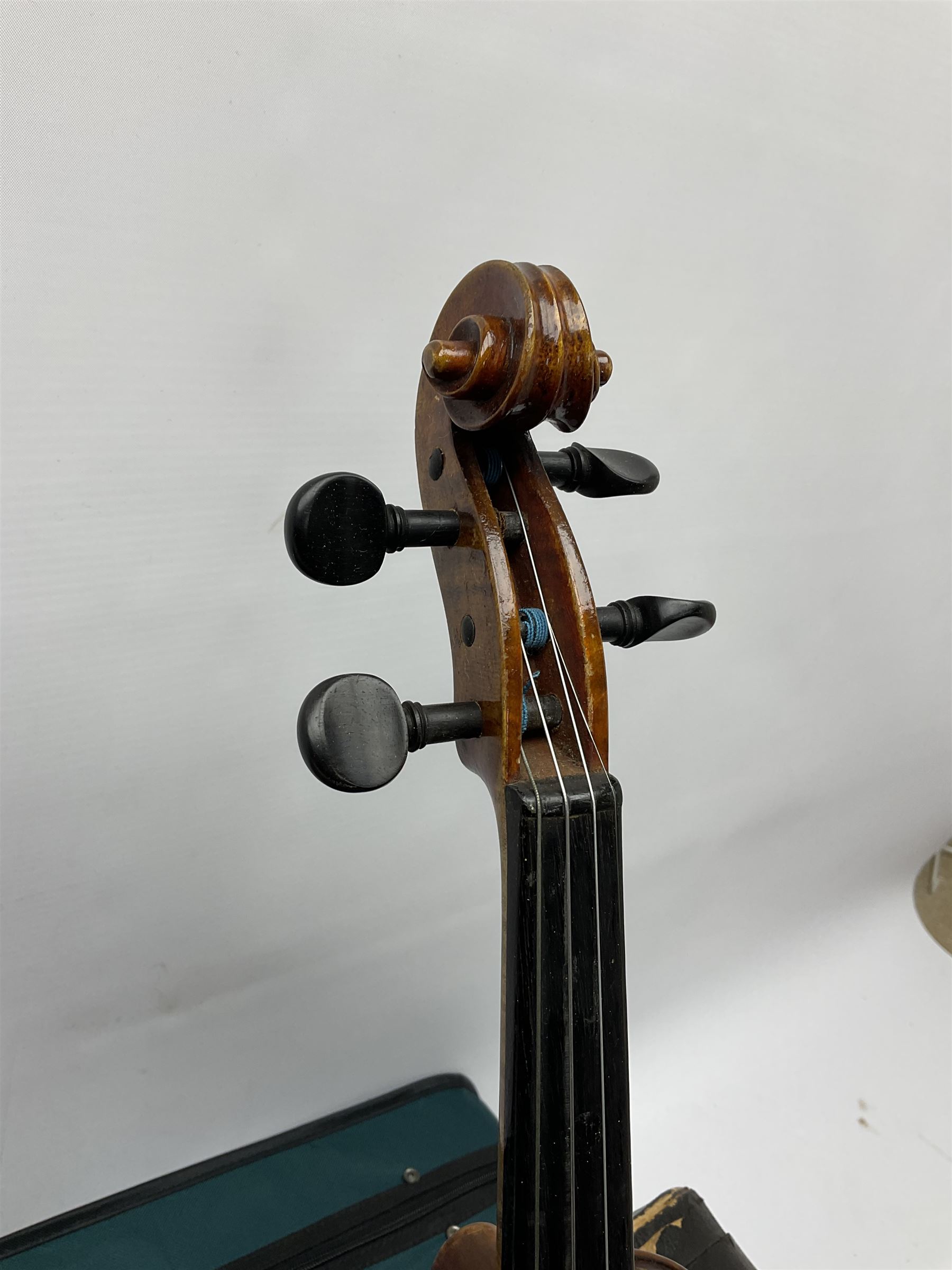 French violin c1900 with 36cm one-piece maple back and ribs and spruce top - Image 2 of 13