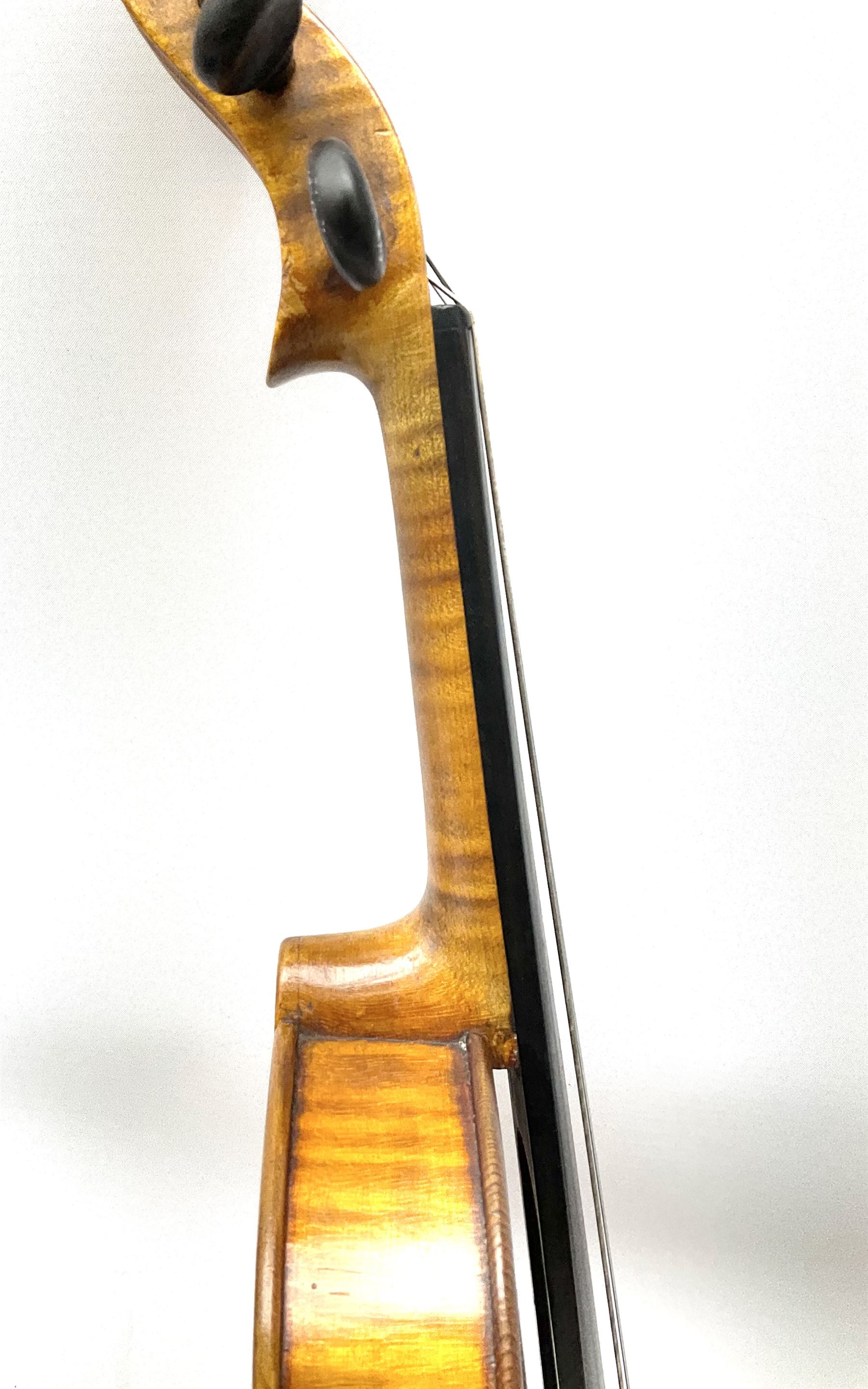 German viola c1900 with 38.5cm (15.25") two-piece maple back and ribs and spruce top - Image 16 of 21