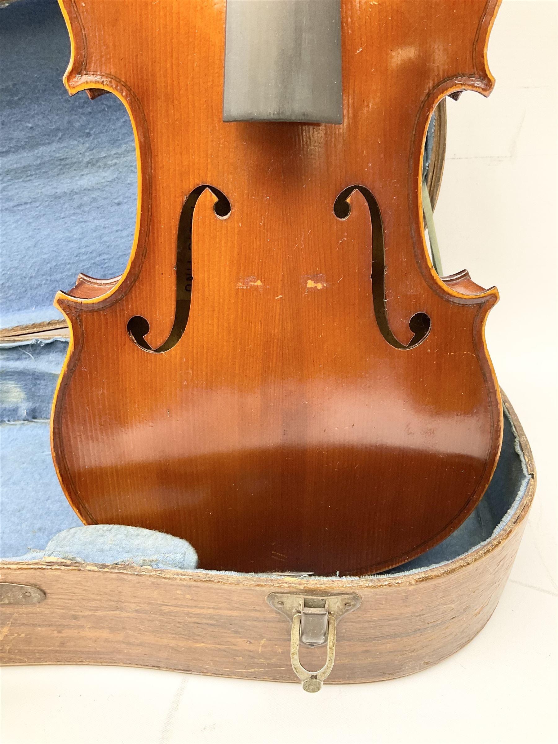French Medio Fino violin c1920 for restoration and completion with 36cm two-piece maple back and rib - Image 18 of 20