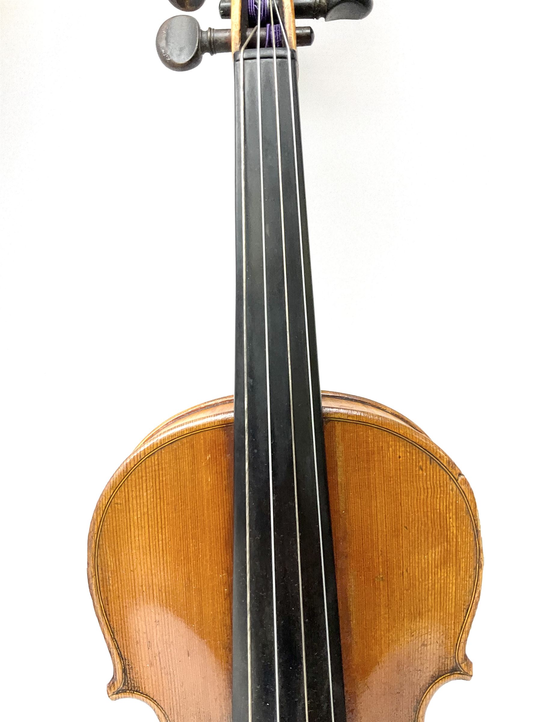 German viola c1900 with 38.5cm (15.25") two-piece maple back and ribs and spruce top - Image 4 of 21