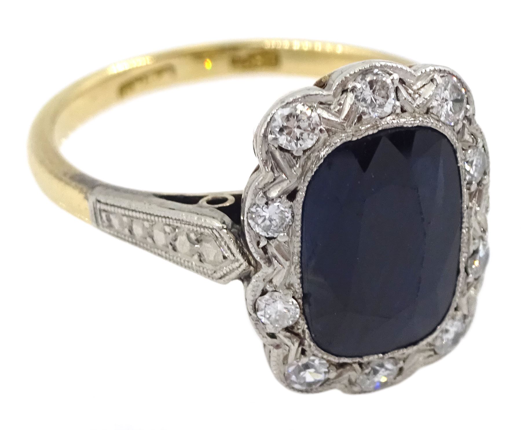 Art Deco style gold rectangular cushion cut sapphire and diamond cluster ring - Image 3 of 4