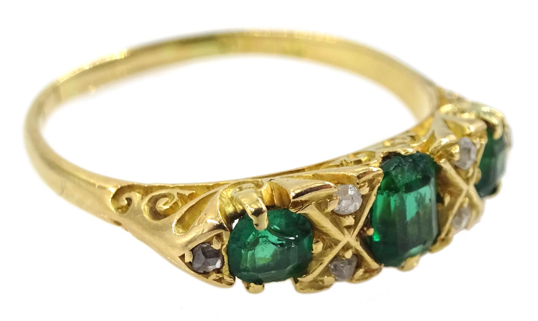 Early 20th century 18ct gold three stone emerald ring - Image 3 of 4