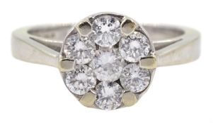 18ct white gold seven stone round brilliant cut diamond cluster ring