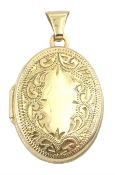 9ct gold locket pendant