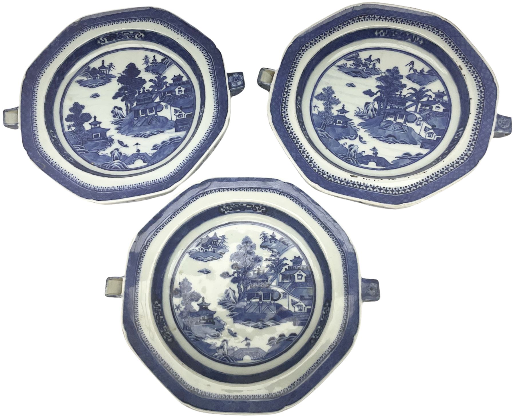 Three late 18th/early 19th century Chinese export hot water plates - Image 2 of 13