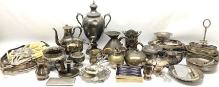 Large quantity of assorted metal ware