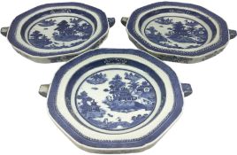 Three late 18th/early 19th century Chinese export hot water plates