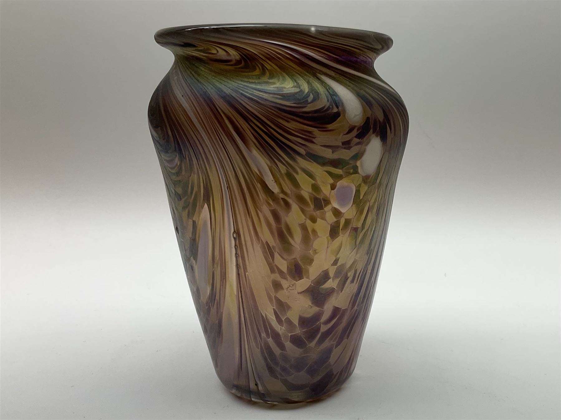 Iridescent glass vase of baluster form - Image 12 of 12