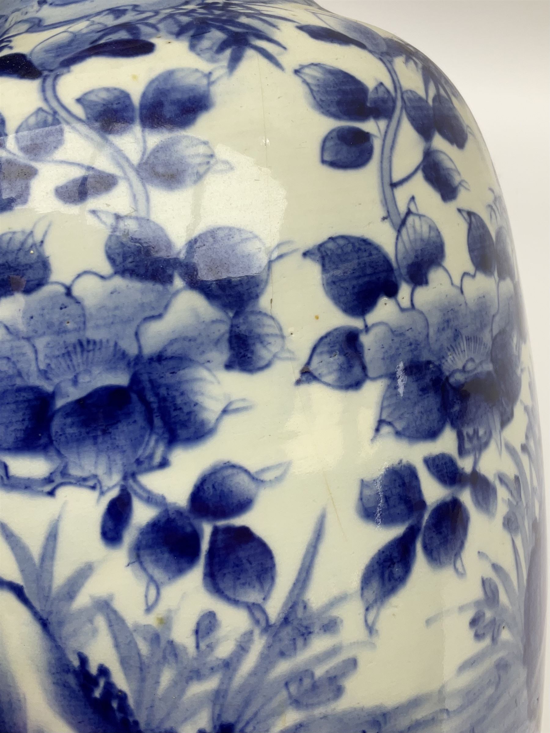 Oriental blue and white vase - Image 2 of 11