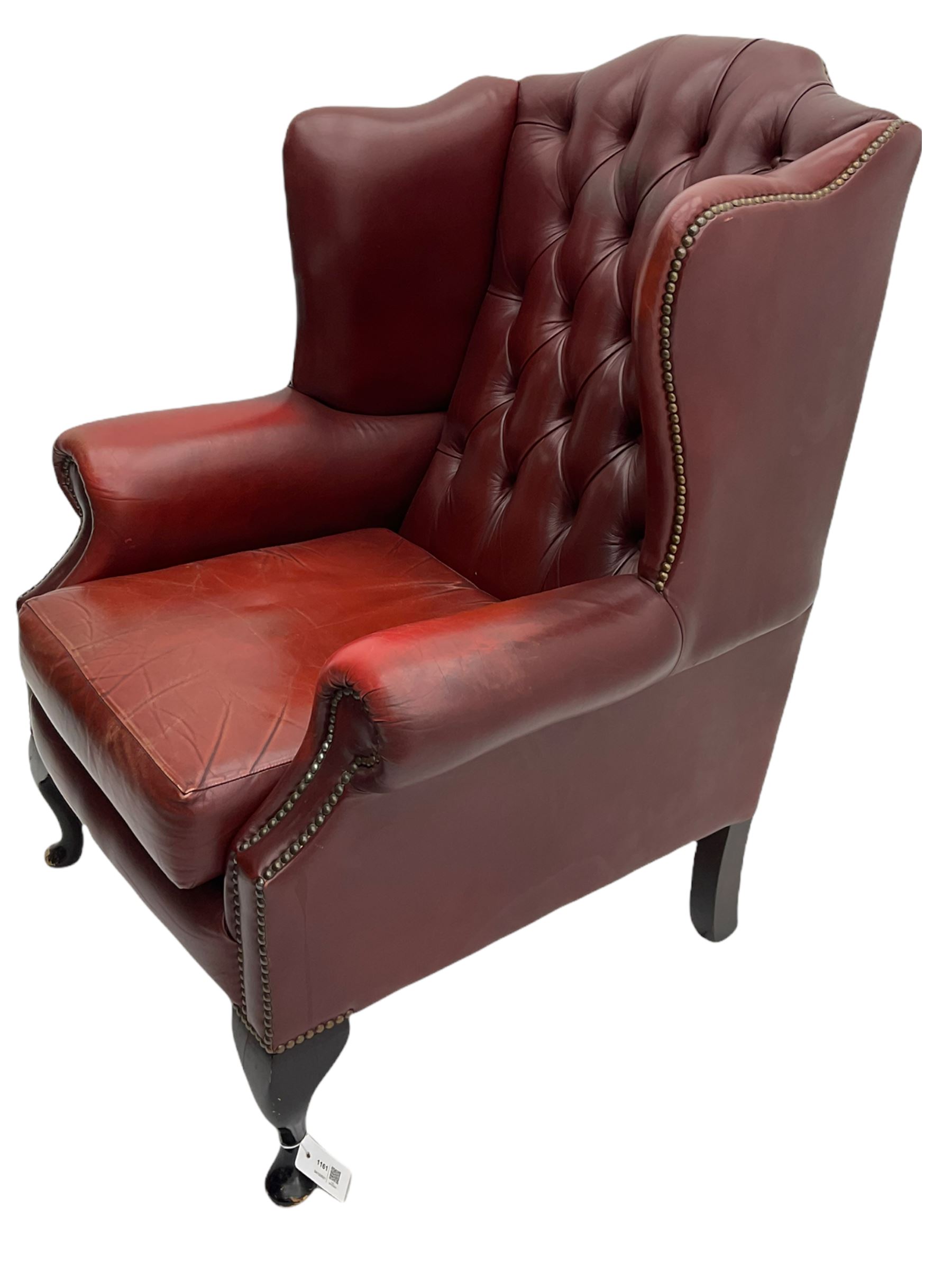 Georgian style wing back armchair - Image 2 of 3