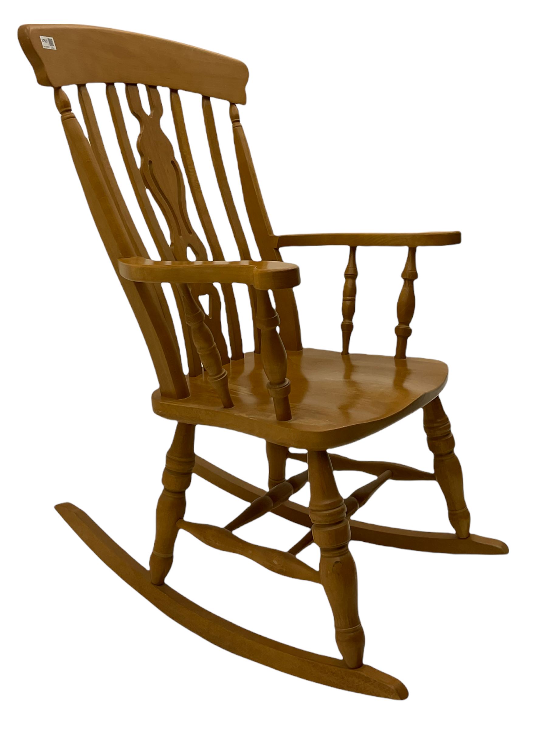 Solid beech farmhouse rocking chair - Image 4 of 6