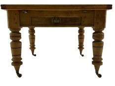 Late 19th century pine extending drawer leaf kitchen table
